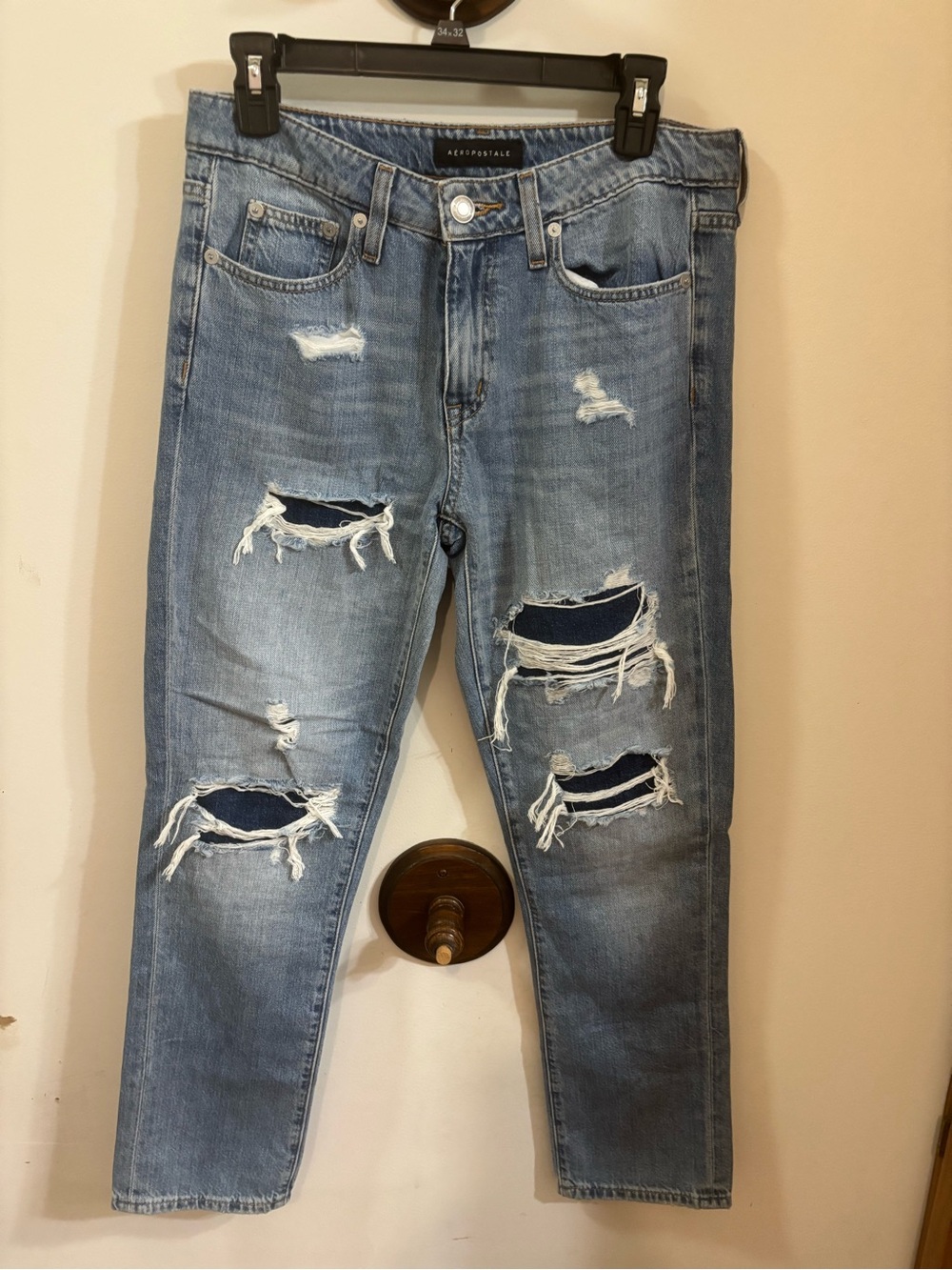 Aeropostale Women’s Light Blue Ripped Skinny Jeans